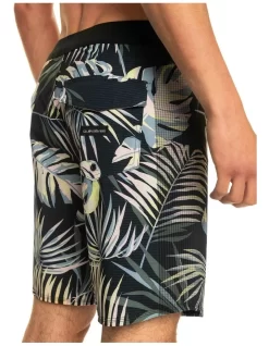 Quiksilver Highlite Arch 19" Boardshorts In Black 12 Quiksilver Highlite Arch 19" Boardshorts In Black -Quiksilver 933694210 5 720x928