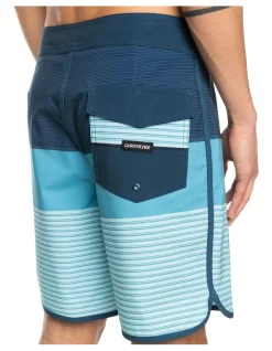 Quiksilver Surfsilk Tijuana 18" Boardshorts In Insignia Blue -Quiksilver 933695110 5 720x928