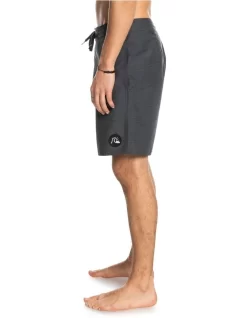 Quiksilver Baja 18" Beachshorts In Tarmac -Quiksilver 933697540 3 720x928
