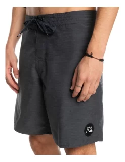 Quiksilver Baja 18" Beachshorts In Tarmac -Quiksilver 933697540 4 720x928