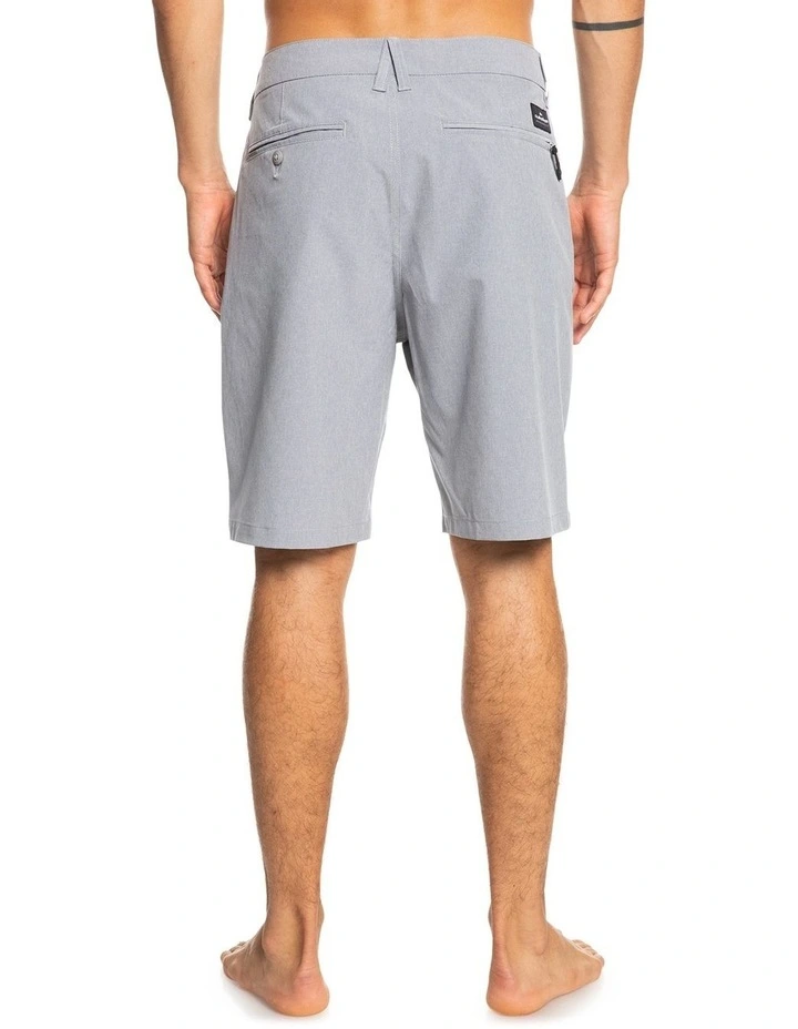 Quiksilver Union Heather 20" Amphibian Boardshorts In Grey 4 Quiksilver Union Heather 20" Amphibian Boardshorts In Grey - Image 2
