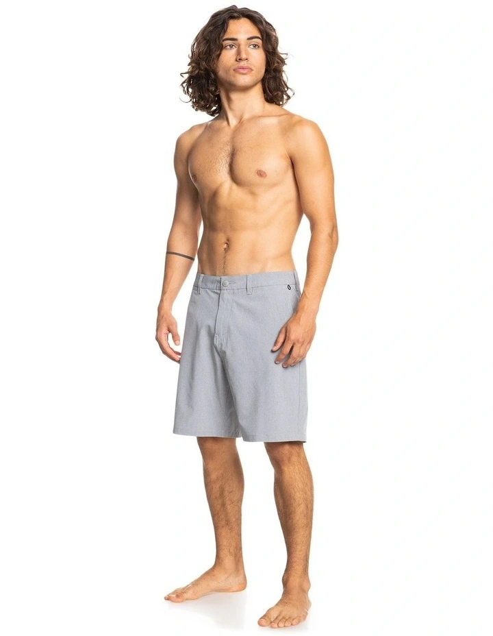 Quiksilver Union Heather 20" Amphibian Boardshorts In Grey 8 Quiksilver Union Heather 20" Amphibian Boardshorts In Grey - Image 6