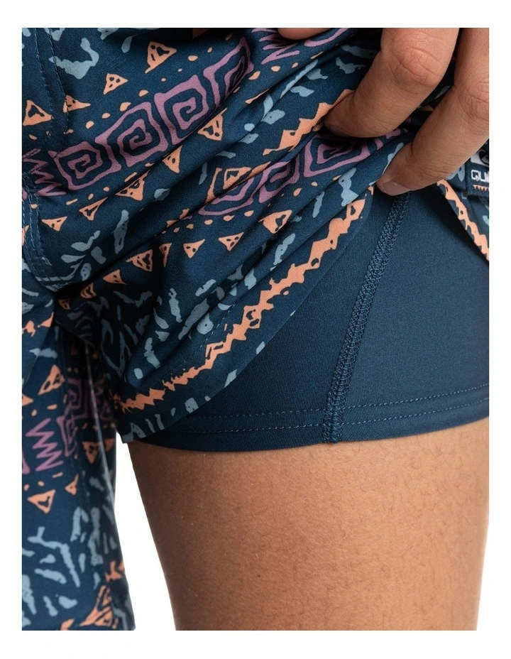 Quiksilver Omni 17" Hybrid Training Shorts In Cantaloupe 7 Quiksilver Omni 17" Hybrid Training Shorts In Cantaloupe - Image 5