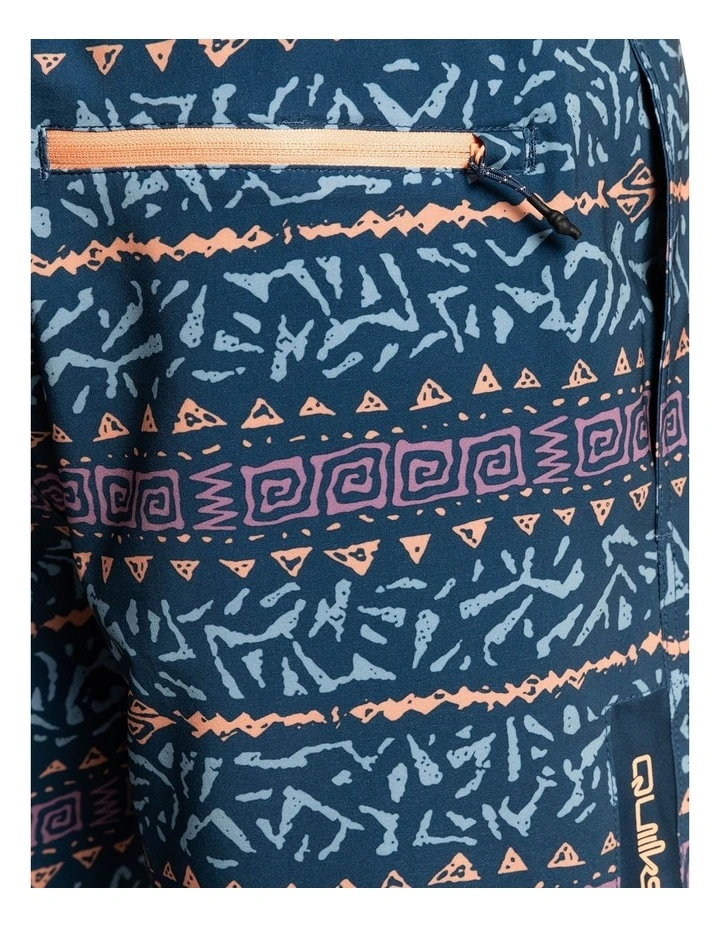 Quiksilver Omni 17" Hybrid Training Shorts In Cantaloupe 8 Quiksilver Omni 17" Hybrid Training Shorts In Cantaloupe - Image 6