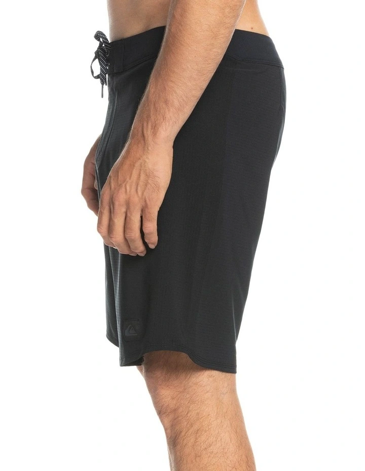 Quiksilver Highlite Arch 19" Boardshort In Black 4 Quiksilver Highlite Arch 19" Boardshort In Black - Image 2