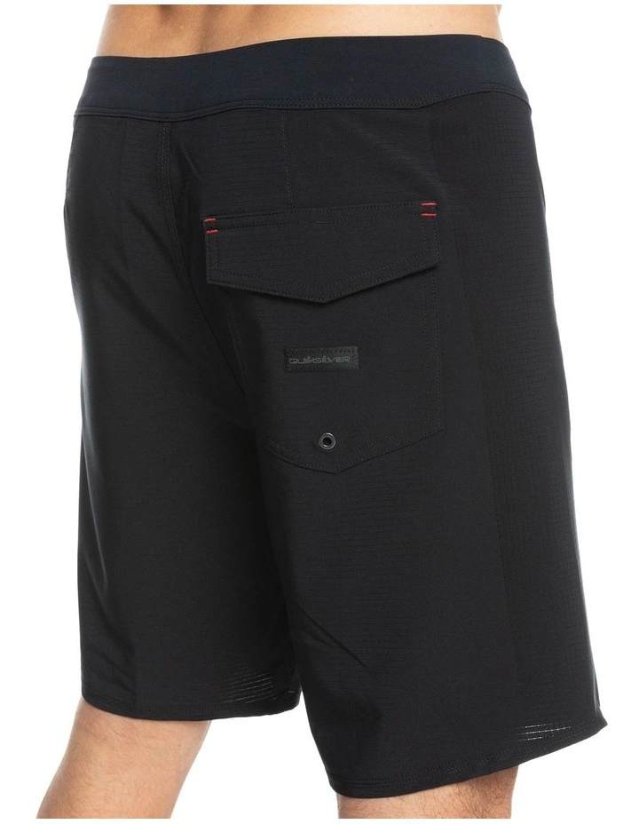 Quiksilver Highlite Arch 19" Boardshort In Black 7 Quiksilver Highlite Arch 19" Boardshort In Black - Image 5