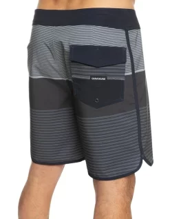 Quiksilver Surfsilk Tijuana 18" Boardshort In Black -Quiksilver 959051710 3 720x928