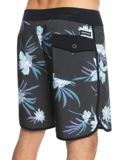 Quiksilver Surfsilk Scallop 18" Boardshort In Tarmac -Quiksilver 959051800 3 720x928