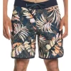 Quiksilver Surfsilk Scallop 18" Boardshort In Peach Whip -Quiksilver 959051980 1 720x928