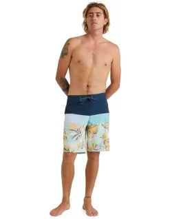 Quiksilver Surfsilk Panel 20" Boardshort In Blue -Quiksilver 959052250 5 720x928