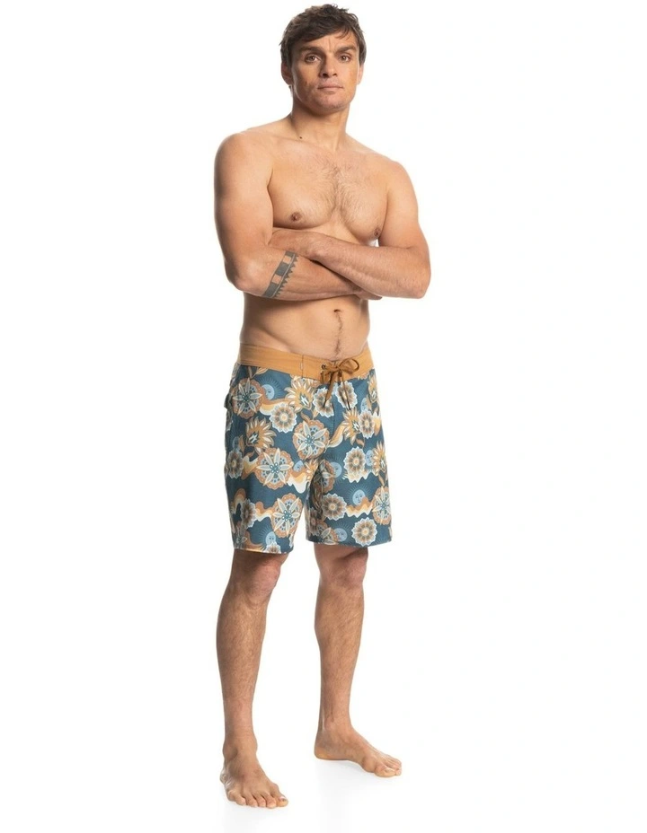 Quiksilver Hempstretch 69 18" Boardshort Brown/Muti 6 Quiksilver Hempstretch 69 18" Boardshort Brown/Muti - Image 4