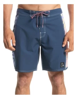 Quiksilver Original Arch 18" Boardshort In Purple