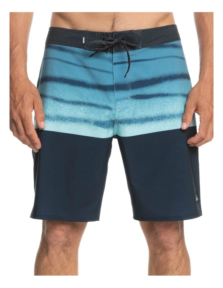 Quiksilver Surfsilk Five 0 19" Boardshort Navy Blazer 3 Quiksilver Surfsilk Five 0 19" Boardshort Navy Blazer