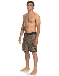 Quiksilver Hempstretch Scallop 18" Boardshort In Tarmac 13 Quiksilver Hempstretch Scallop 18" Boardshort In Tarmac -Quiksilver 959052970 6 720x928