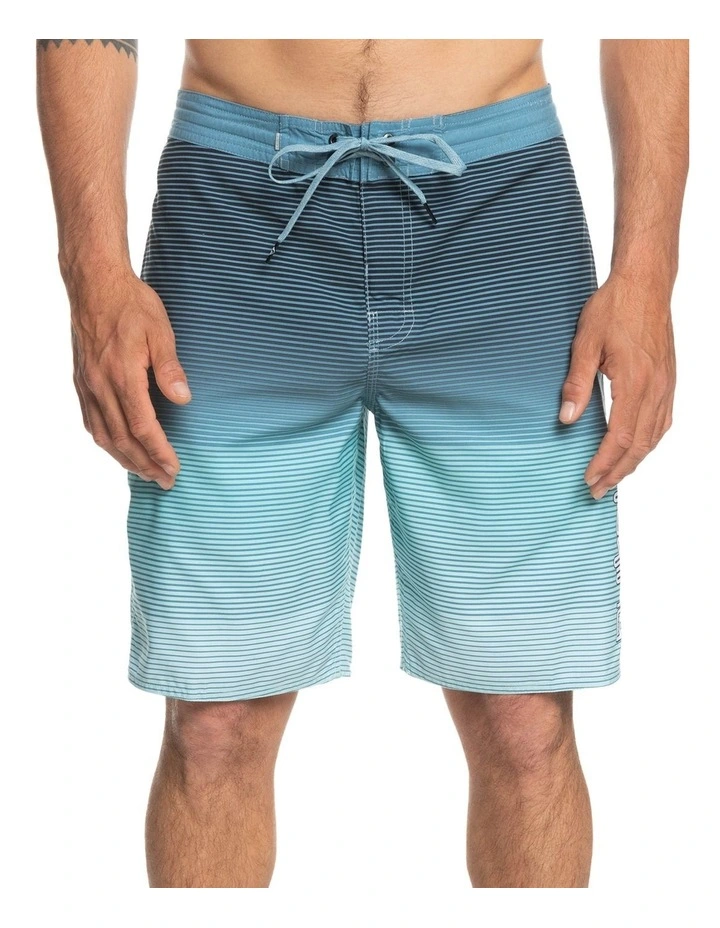 Quiksilver Pointbreak Beachshort 20" Boardshort In Blue 3 Quiksilver Pointbreak Beachshort 20" Boardshort In Blue