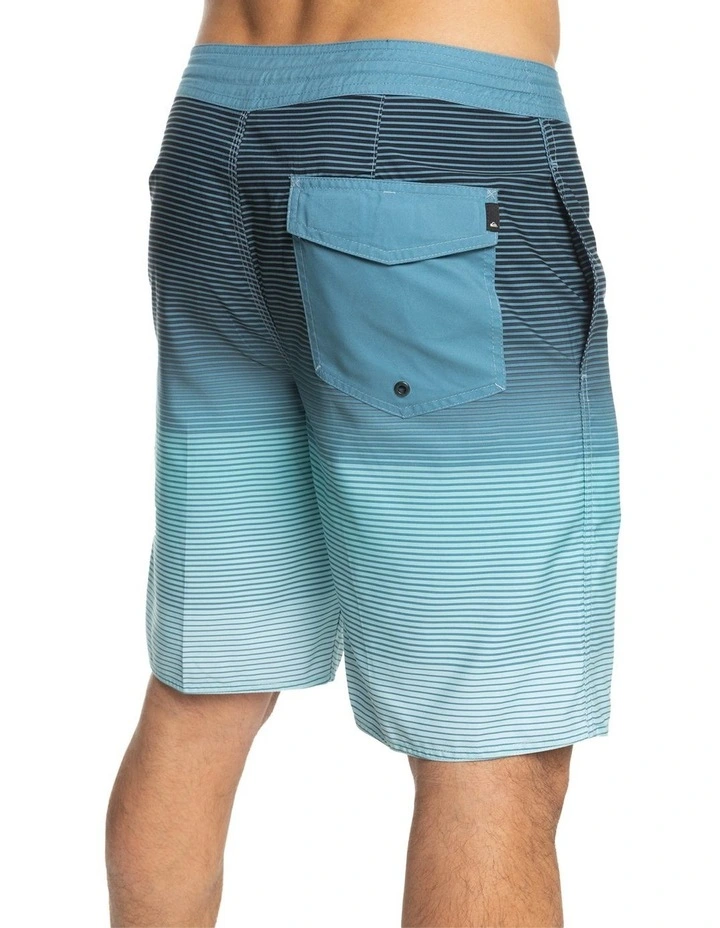 Quiksilver Pointbreak Beachshort 20" Boardshort In Blue 5 Quiksilver Pointbreak Beachshort 20" Boardshort In Blue - Image 3