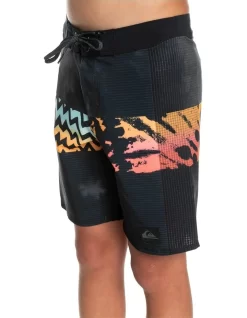 Quiksilver Highlite Arch 16" Boardshort In Fiery Coral -Quiksilver 959269600 2 720x928