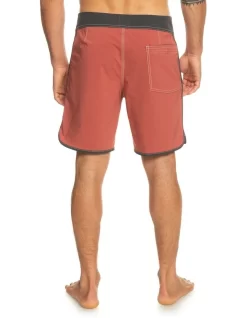 Quiksilver Original Scallop 18" Boardshorts In Pink 8 Quiksilver Original Scallop 18" Boardshorts In Pink -Quiksilver 977981770 2 720x928
