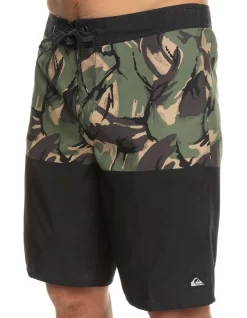 Quiksilver Everyday Division 20" Boardshorts In Black -Quiksilver 977982850 4 720x928