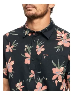 Quiksilver Holidazed Short Sleeve Shirt In Black 10 Quiksilver Holidazed Short Sleeve Shirt In Black -Quiksilver 977988790 4 720x928