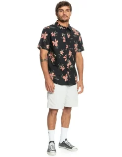 Quiksilver Holidazed Short Sleeve Shirt In Black 11 Quiksilver Holidazed Short Sleeve Shirt In Black -Quiksilver 977988790 5 720x928