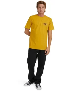 Quiksilver Reverse Logo T-Shirt In Yellow -Quiksilver 977993380 5 720x928