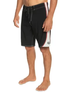Quiksilver Sursilk 99 20' Boardshort In Black -Quiksilver 985248730 2 720x928