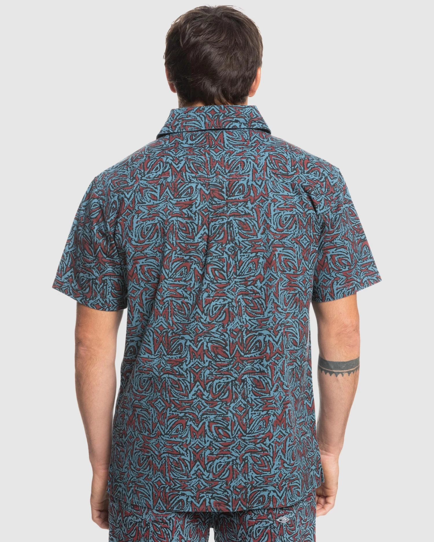 Quiksilver Saturn - S/S Shirt For Men 6 Quiksilver Saturn - S/S Shirt For Men - Image 4