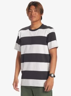 Quiksilver Mens Early Pioneer T-Shirt -Quiksilver aqykt03107 quiksilverw kta9 frt2